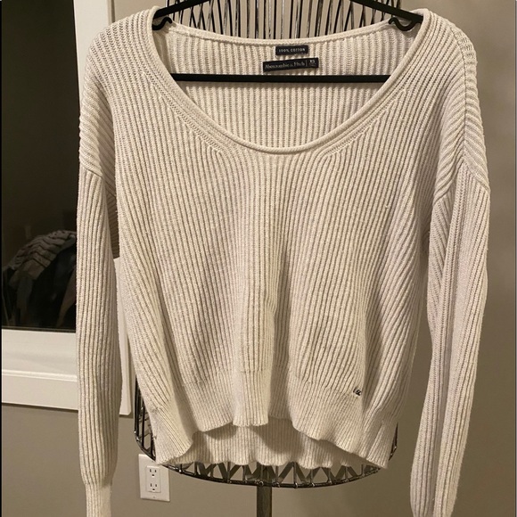 Soft white knit sweater A+F - Picture 1 of 2